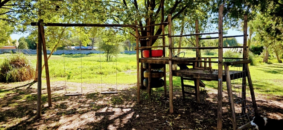 8 Bedroom Property for Sale in Roodewal Free State